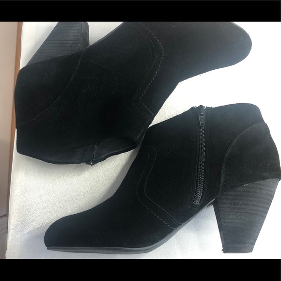 ALDO McNeary Ankle Bootie - Picture 2 of 4